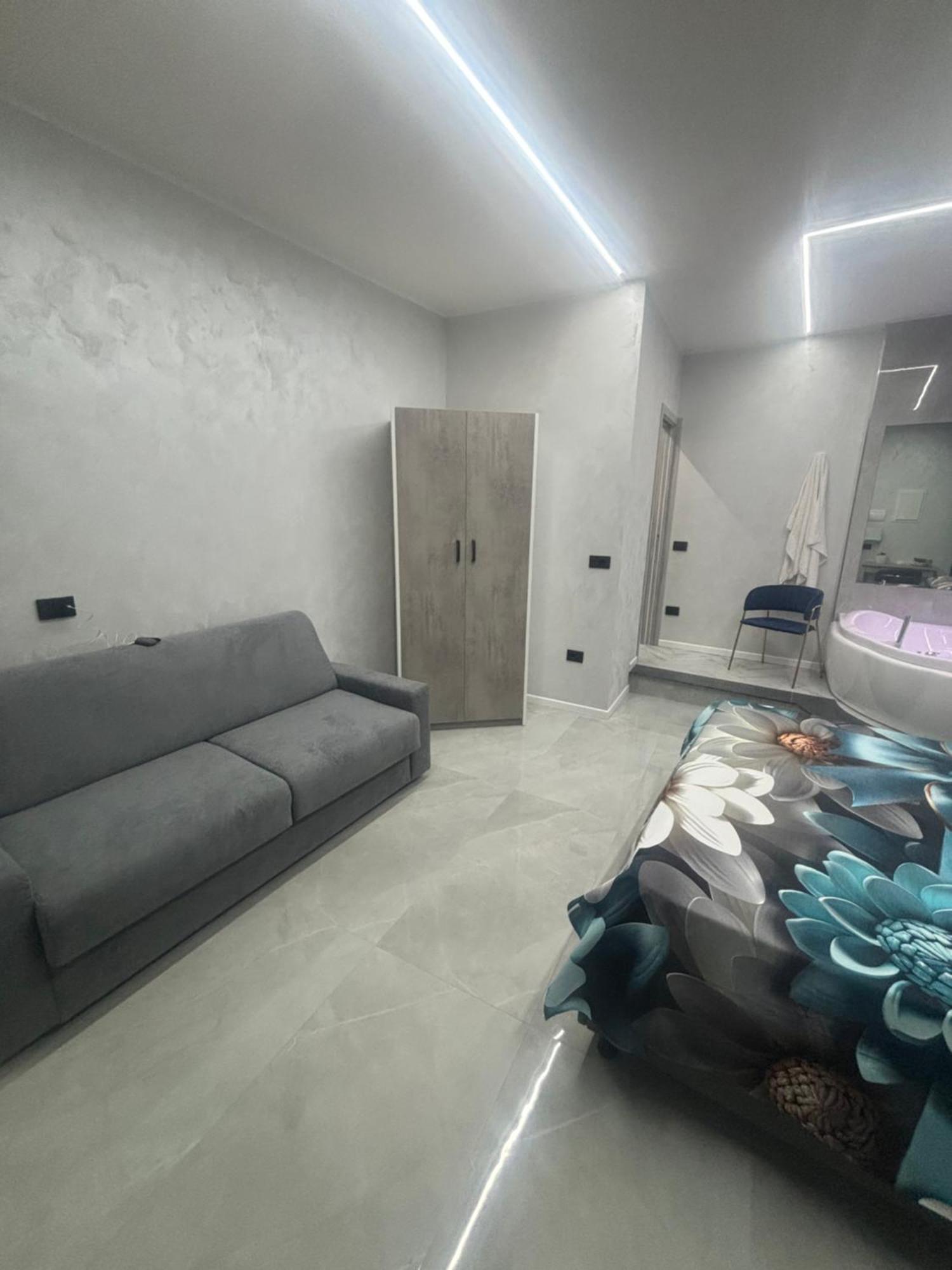 Kekka House Briante Apartment Napoli Exterior foto