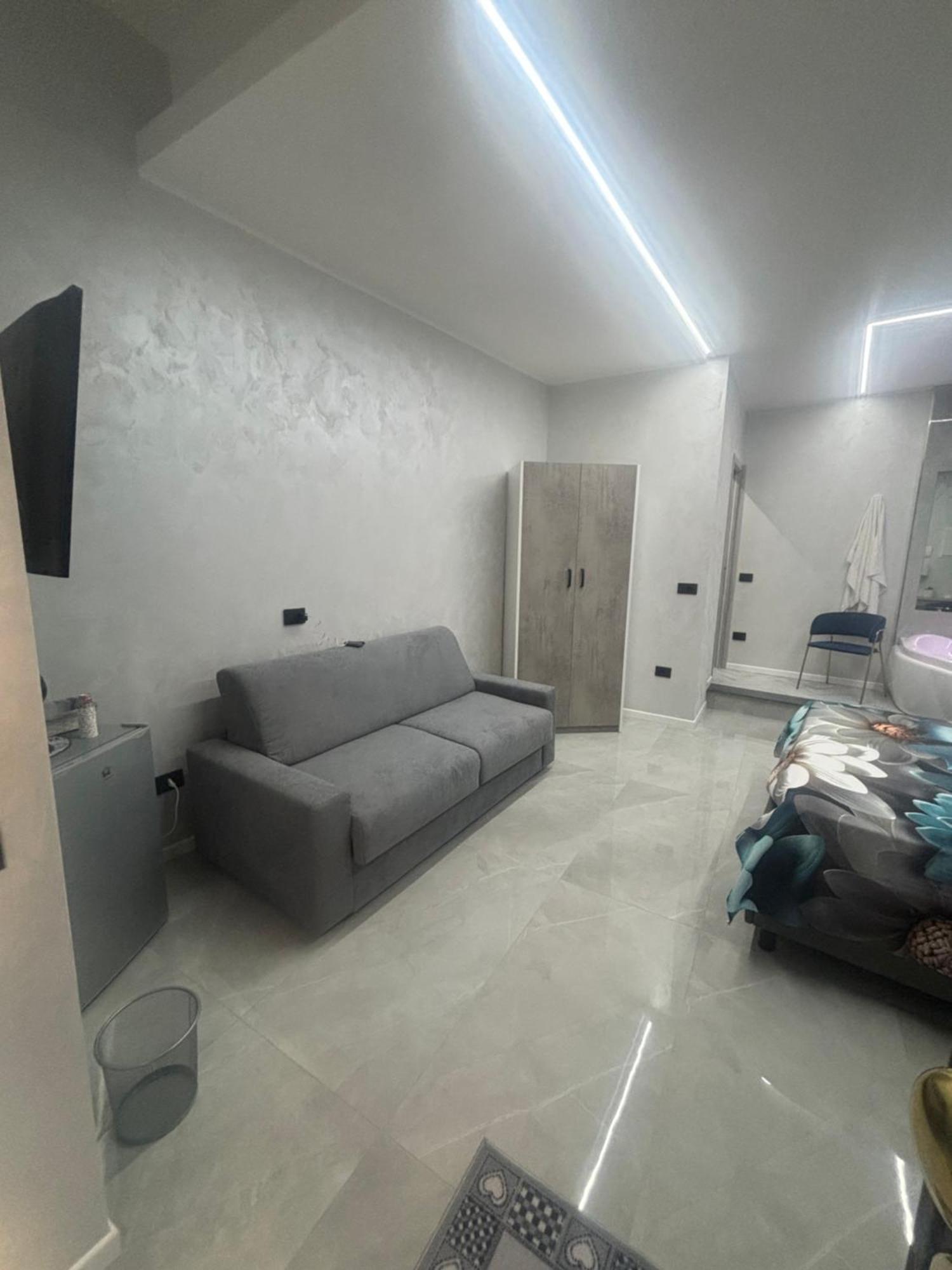 Kekka House Briante Apartment Napoli Exterior foto