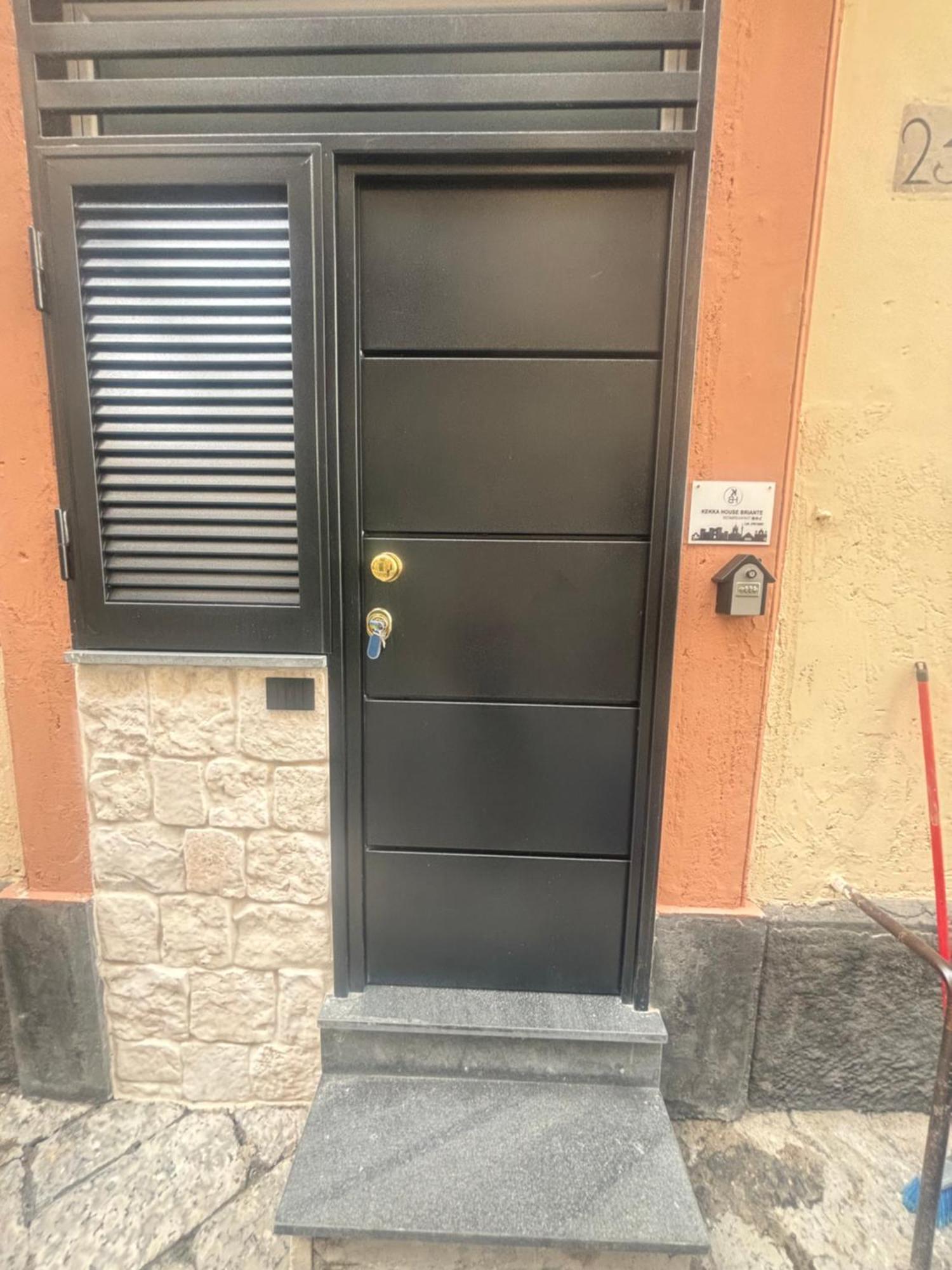 Kekka House Briante Apartment Napoli Exterior foto